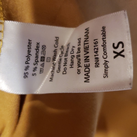 LuLaRoe women's solid yellow scoop neck tunic Irma style top sz XS - Picture 4 of 4